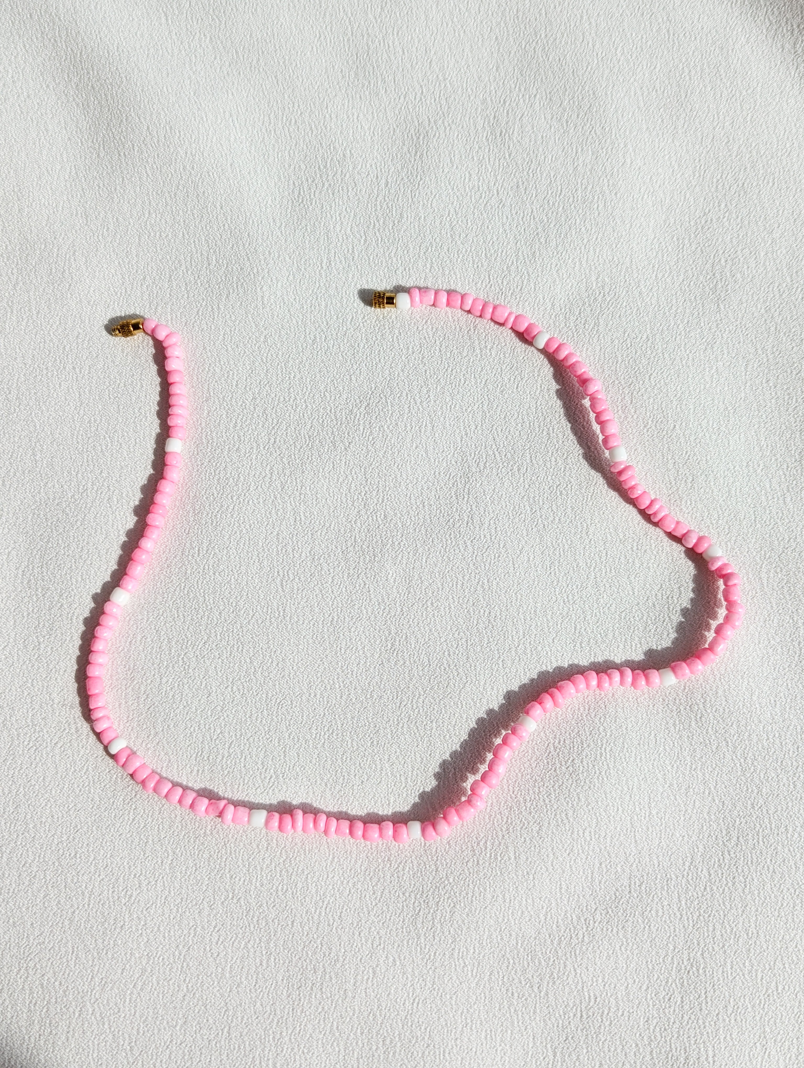 [THE ELEVEN] Necklace: Pink/White [Large Beads]