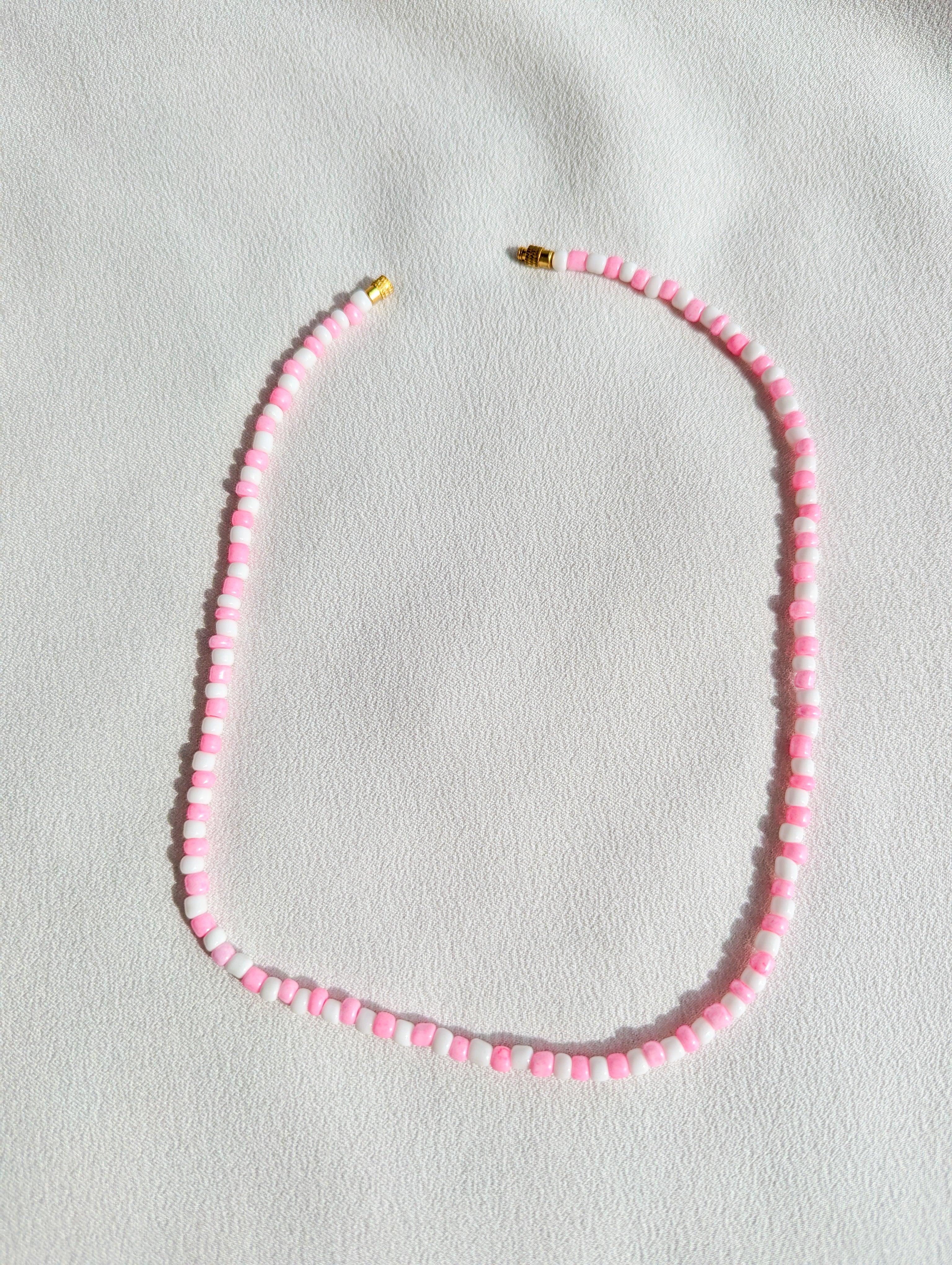[THE TWO] Necklace: Pink/White [Small Beads]
