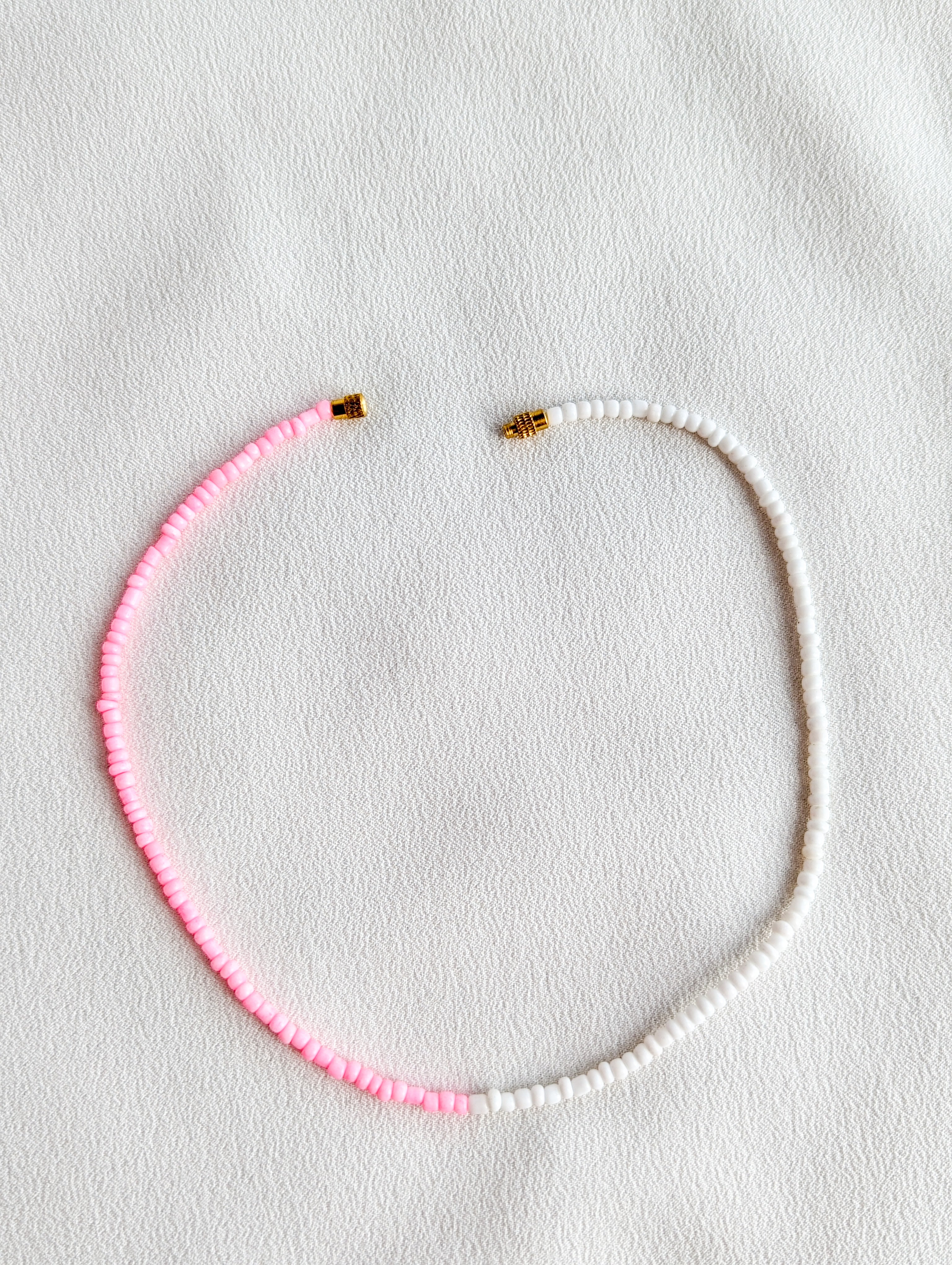 [THE FIFTY] Necklace: Pink/White [Small Beads]