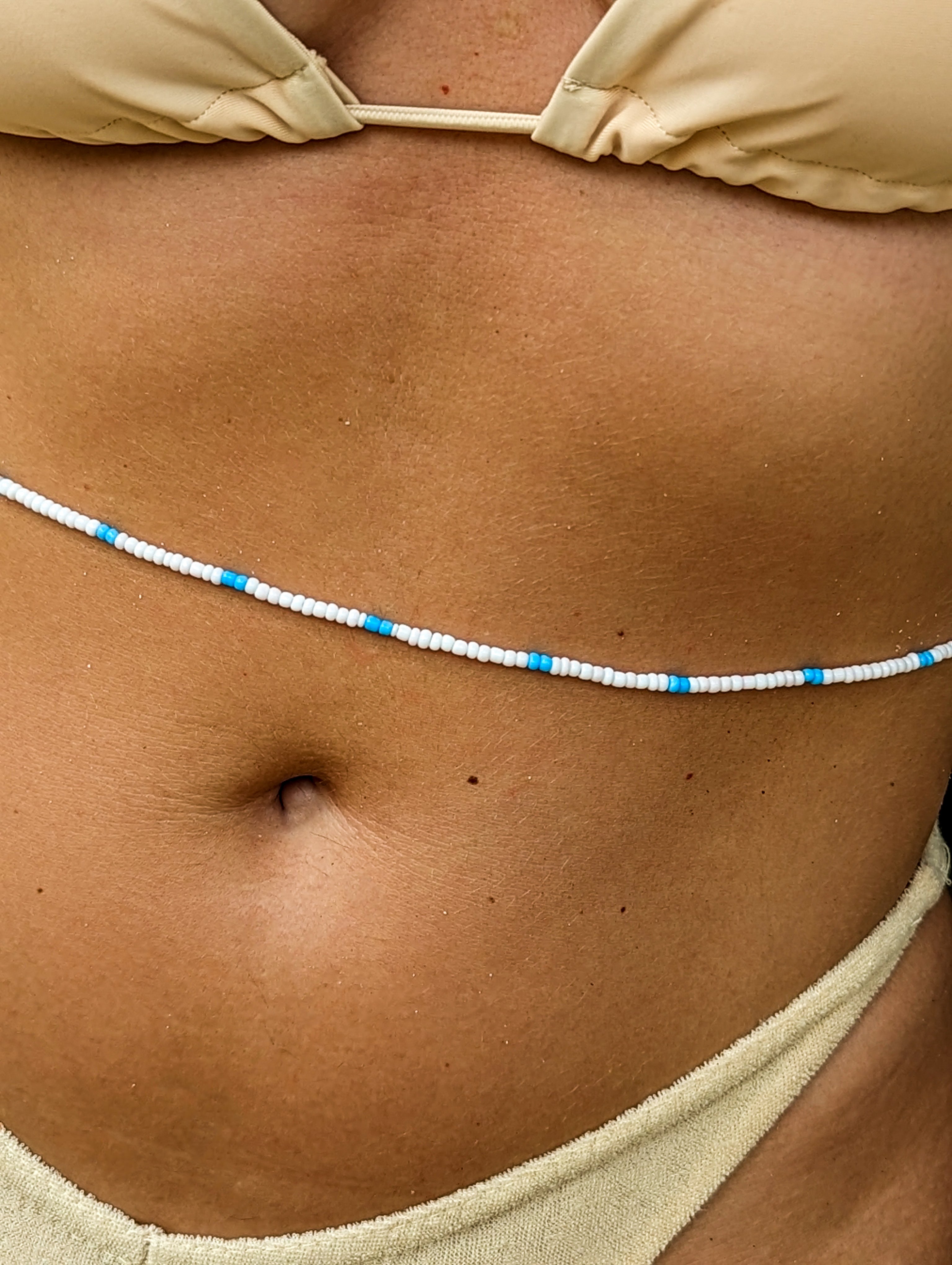 [THE ELEVEN] Belly Chain: White/Blue [Small Beads]
